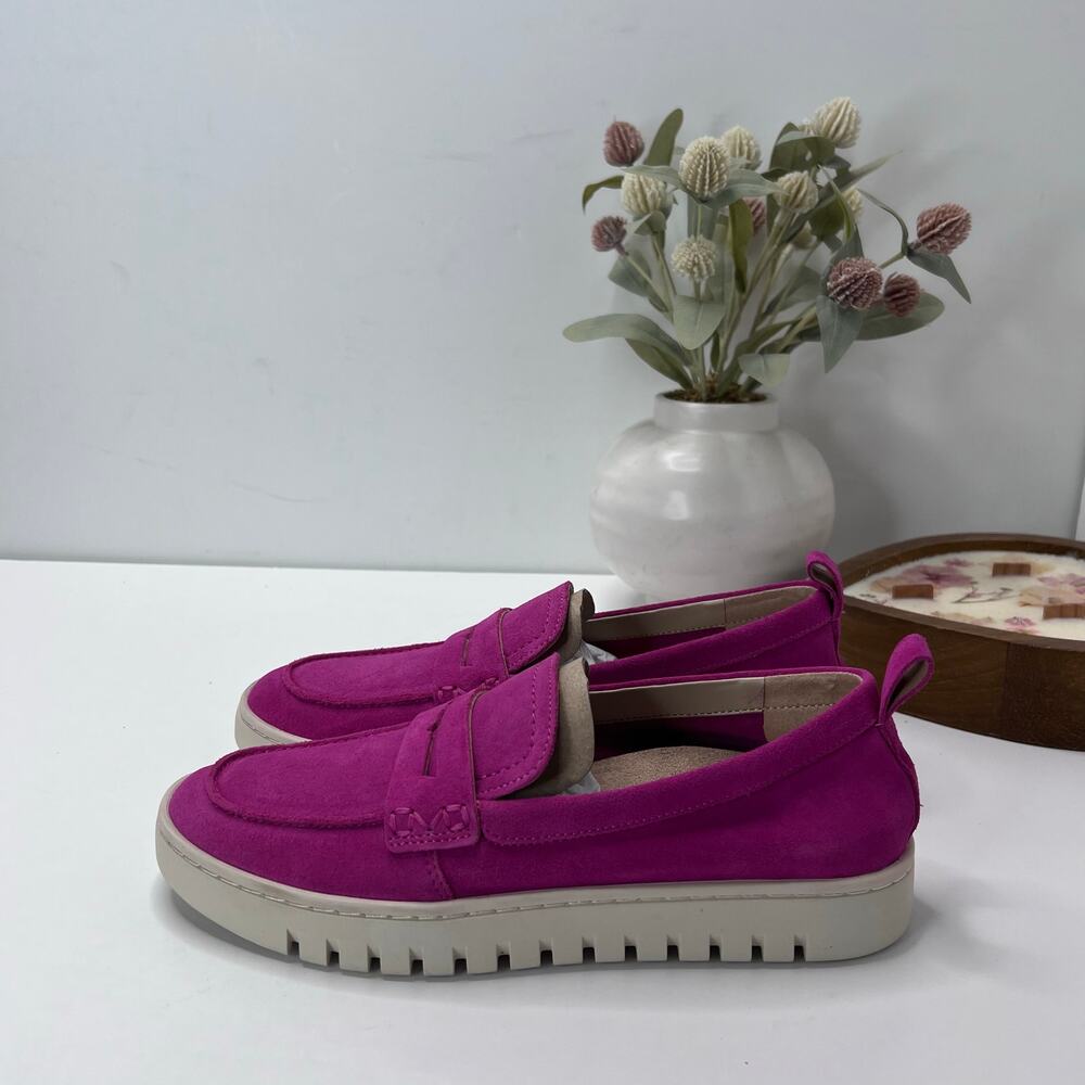 Vionic Uptown Leather Slip On Loafer Shoe Rose Violet Women 7M Tried On Comfort